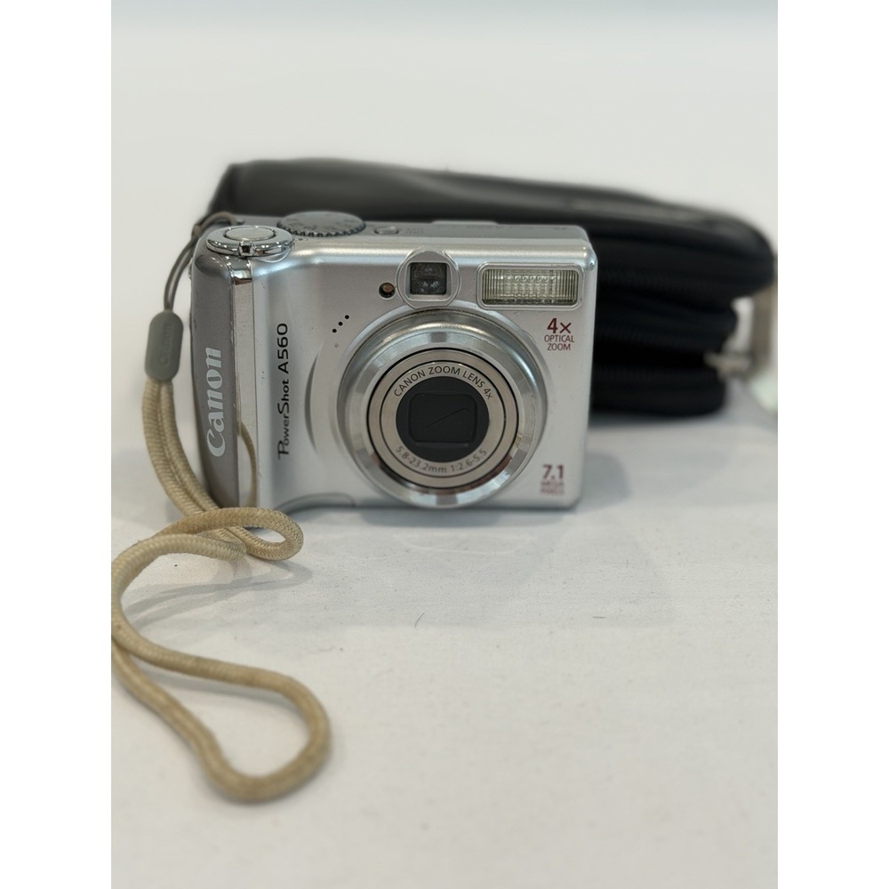 Canon PowerShot A560 7.1MP Digital Camera Silver 4x Optical Zoom w/ Case Vintage